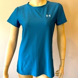NWOT. Under Armour Heatgear Top